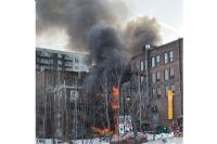 Important incendie sur la rue Wellington Sud à Sherbrooke: le centre-ville est à éviter